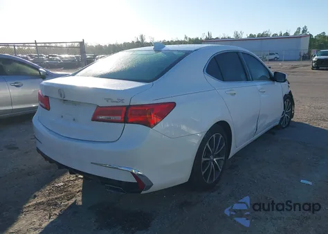 2018 Acura Tlx z USA, uszkodzony, nr VIN 19UUB2F31JA008758